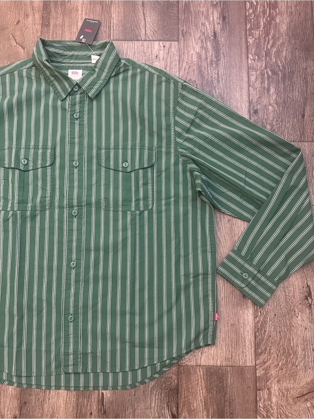 Levi's Relaxed Crop Casual Formal Button-Down Shirt Men’s Sz L Striped Green